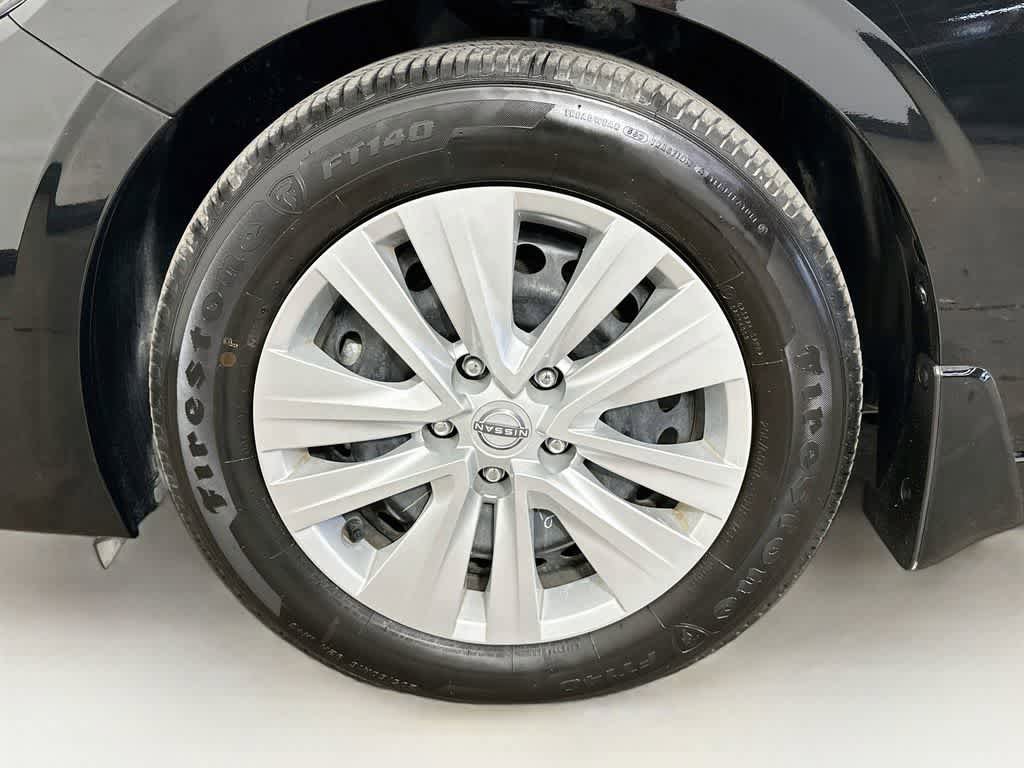 Used 2025 Nissan Sentra S FWD image 8