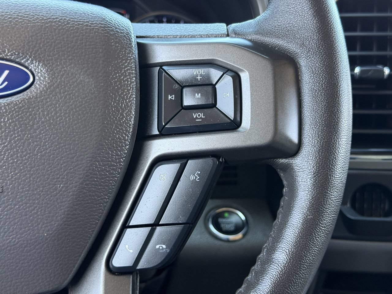 Certified 2020 Ford Expedition Max XLT w/ Equipment Group 202A RWD image 14