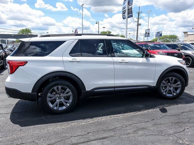 Certified 2023 Ford Explorer XLT w/ XLT Sport Appearance Package AWD/4WD image 11