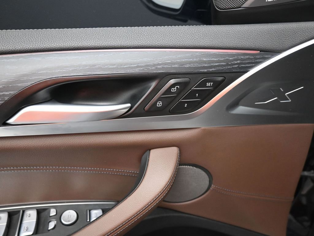 Used 2024 BMW X3 sDrive30i w/ Premium Package image 19