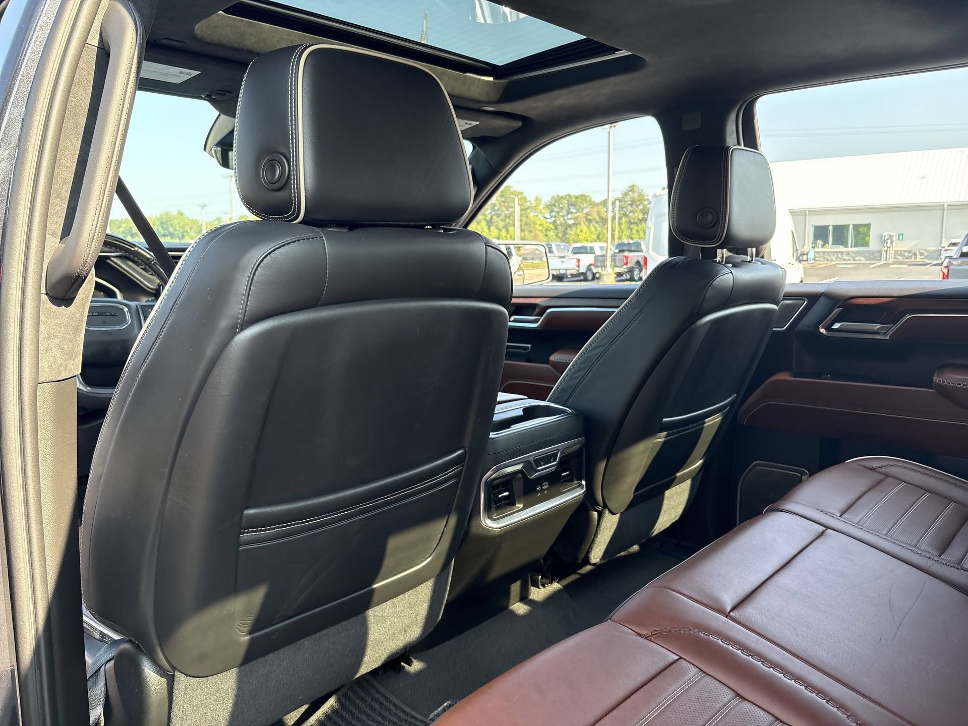 Used 2023 GMC Sierra 1500 Denali Ultimate AWD/4WD image 19