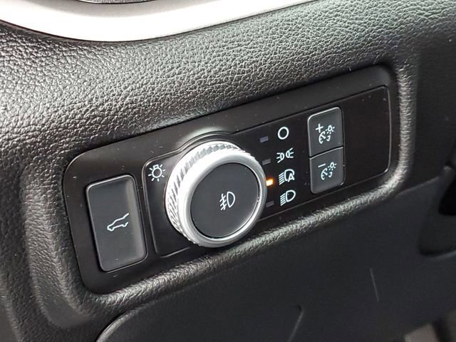 Certified 2022 Ford Explorer XLT w/ Equipment Group 202A image 13