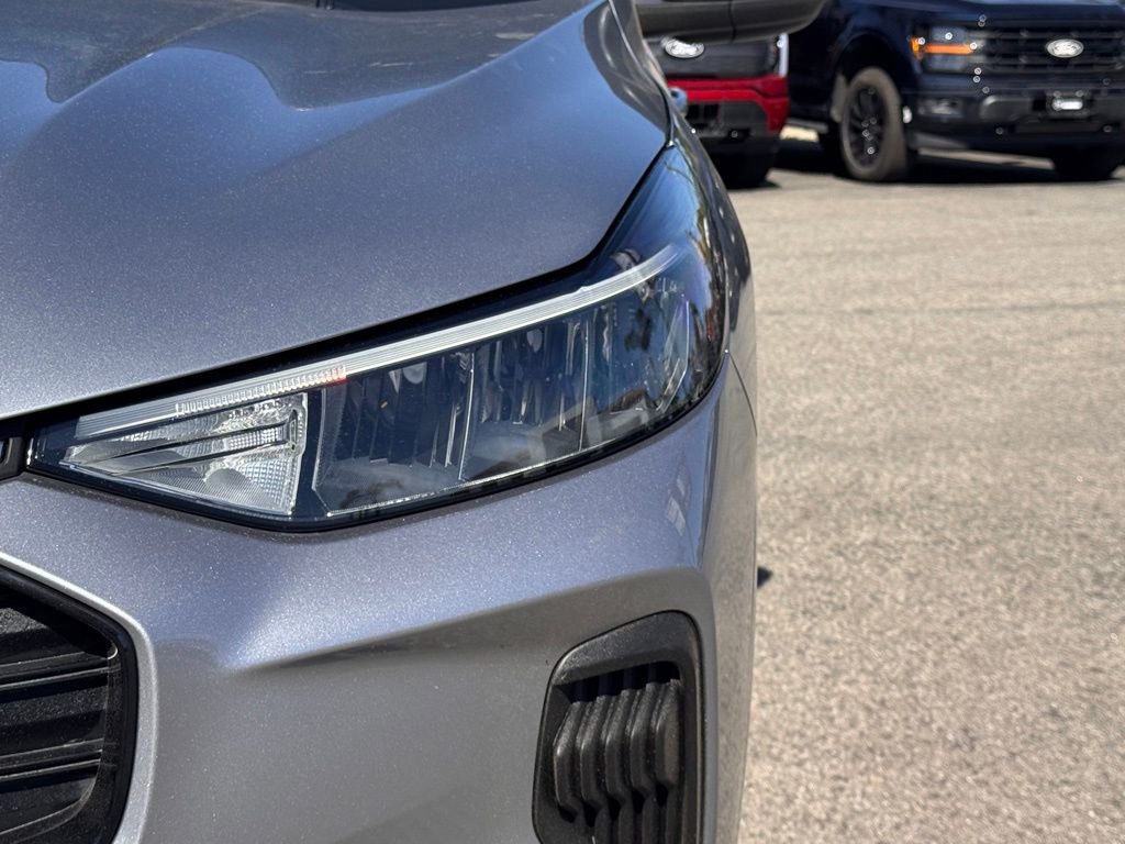 Certified 2024 Ford Escape ST-Line w/ Tech Pack #1 image 8