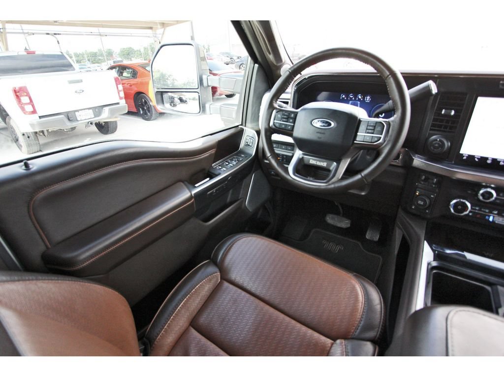 Certified 2024 Ford F250 King Ranch w/ FX4 Off-Road Package AWD/4WD image 11
