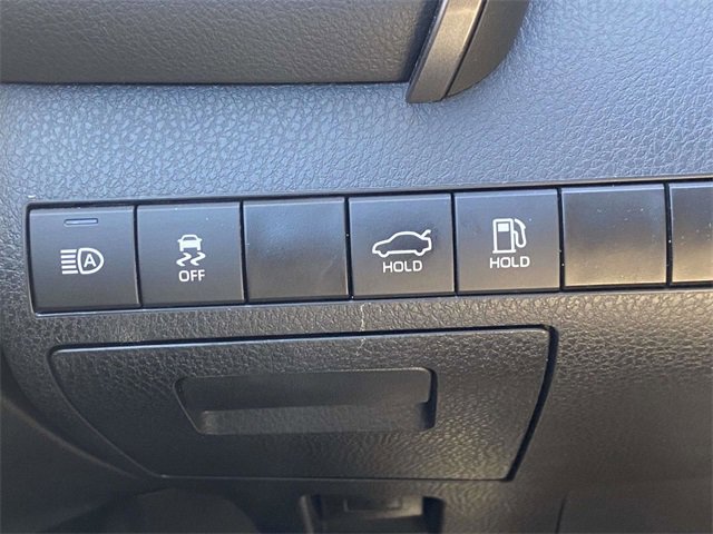 Used 2024 Toyota Camry SE image 17