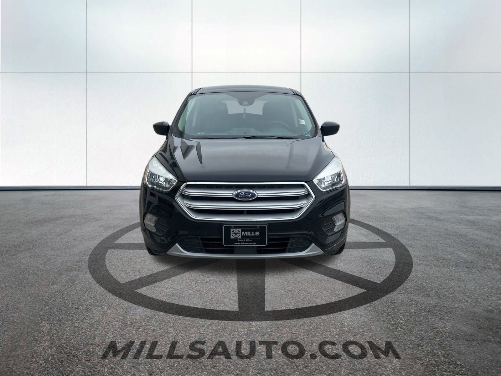 Certified 2019 Ford Escape SE image 4