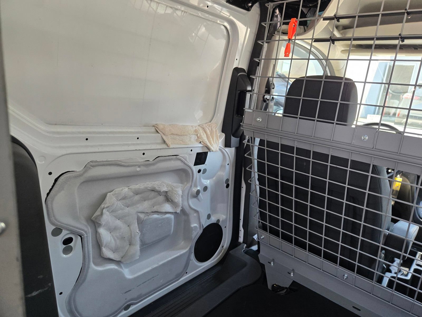 Certified 2020 Ford Transit Connect XL FWD image 19