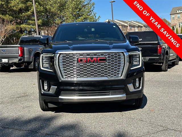 Used 2022 GMC Yukon XL Denali image 2