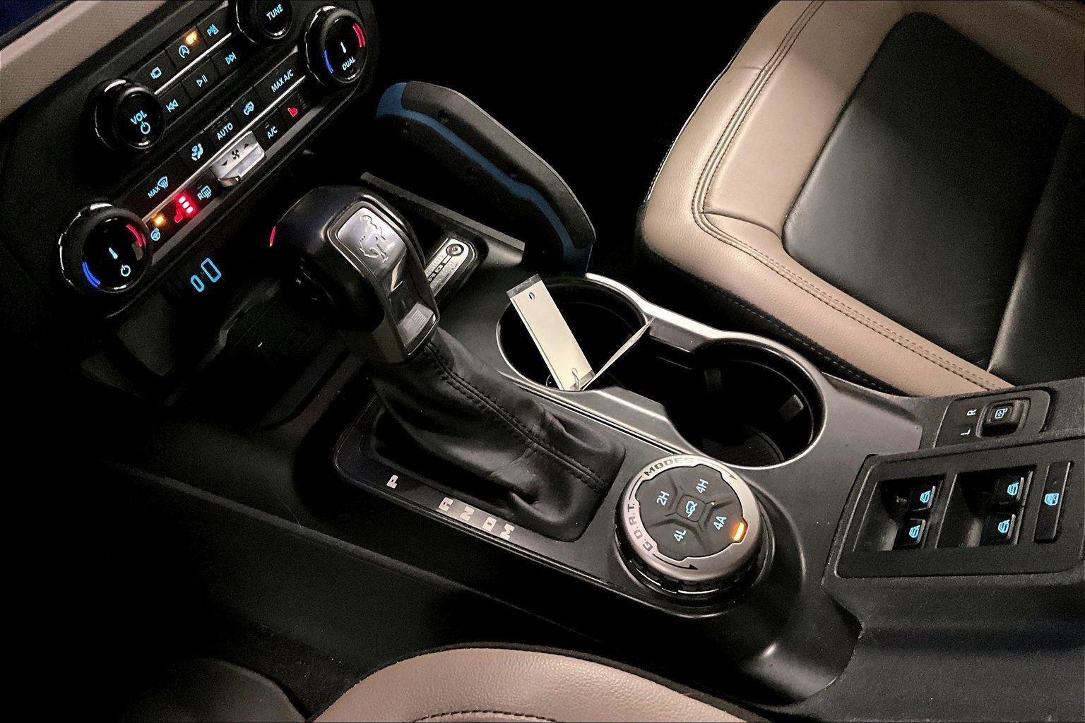 Certified 2022 Ford Bronco Wildtrak image 16