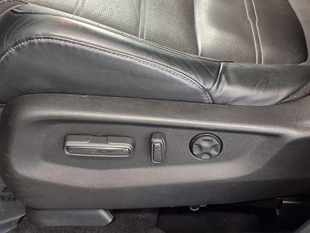 Used 2022 Honda CR-V Touring image 8