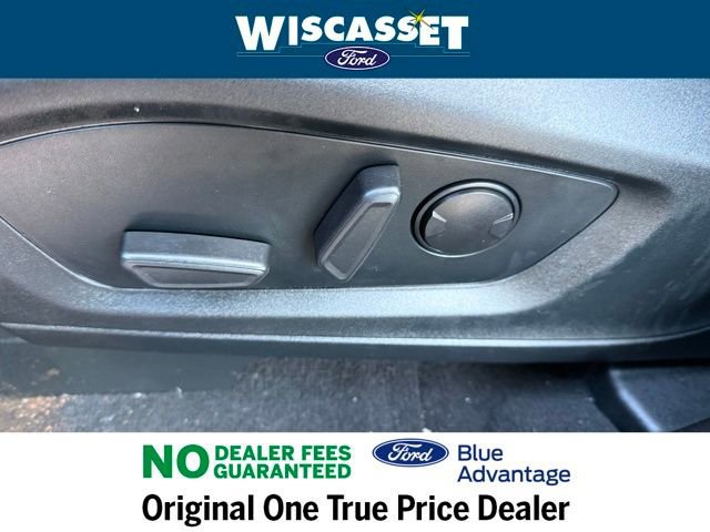 Certified 2022 Ford Explorer XLT w/ Equipment Group 202A image 27