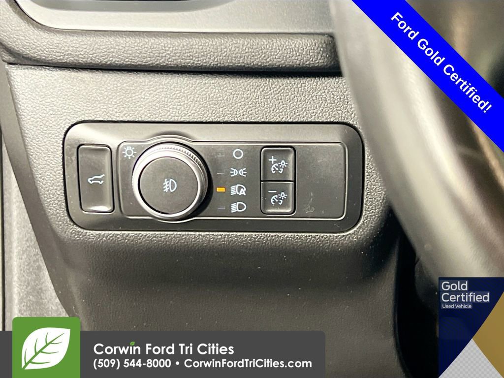 Certified 2022 Ford Escape SEL w/ SEL Stealth AWD Package image 19