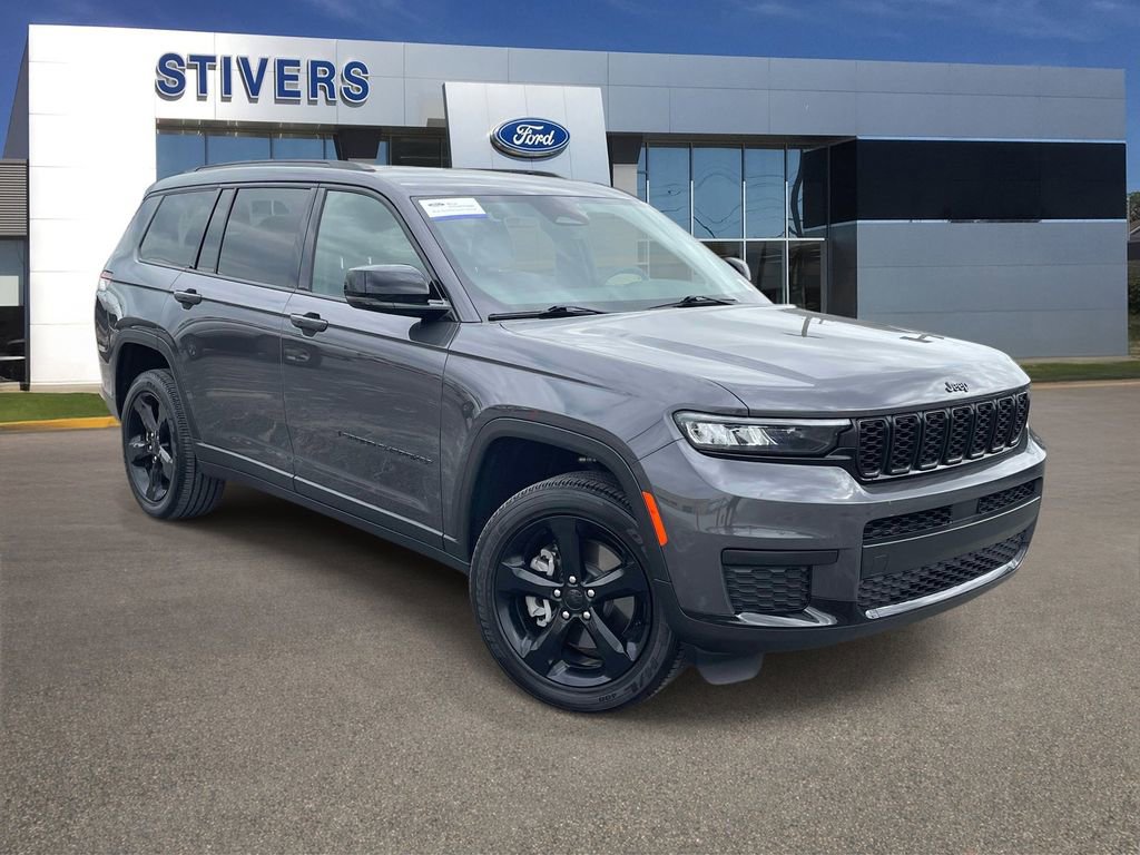 Used 2025 Jeep Grand Cherokee L Altitude