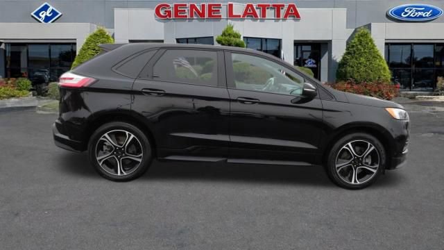 Certified 2022 Ford Edge ST w/ Equipment Group 401A image 6