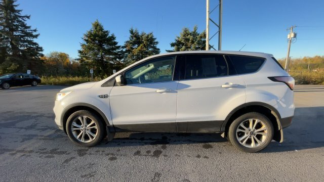 Certified 2017 Ford Escape SE AWD/4WD image 6