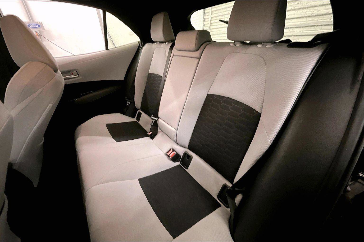 Used 2019 Toyota Corolla SE image 25