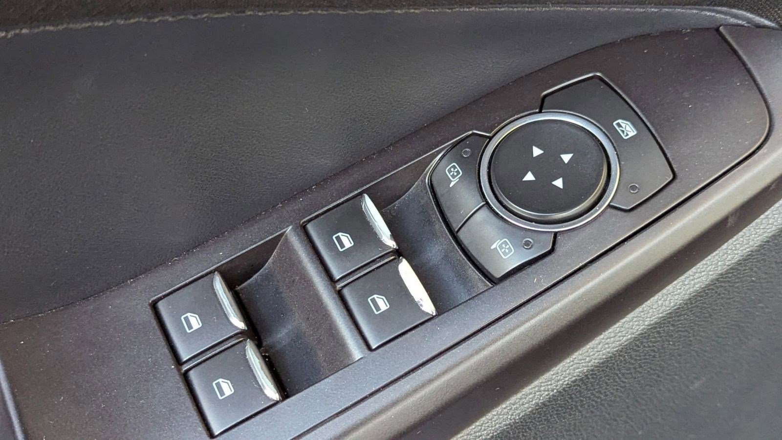 Certified 2020 Ford Explorer XLT image 23