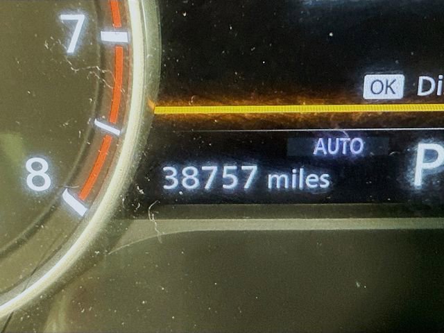 Used 2022 Nissan Rogue SV image 28