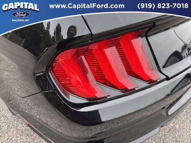 Certified 2020 Ford Mustang GT Premium RWD image 15