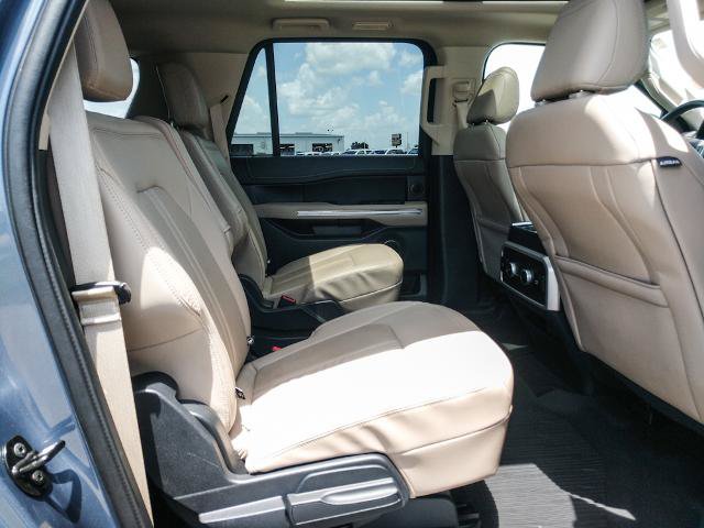 Certified 2022 Ford Expedition Max Limited AWD/4WD image 16