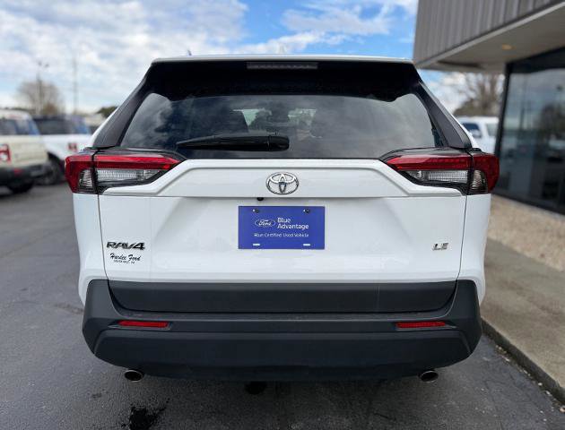 Used 2024 Toyota RAV4 LE image 2
