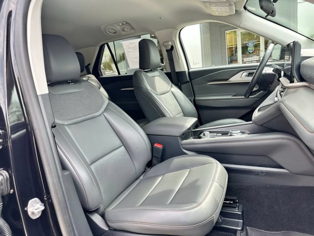 Certified 2025 Ford Explorer Active w/ Active Comfort Package AWD/4WD image 44
