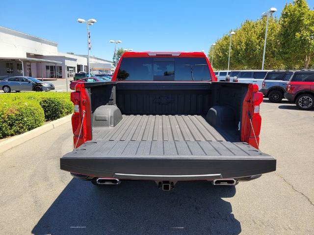 Used 2024 Chevrolet Silverado 1500 LT Trail Boss w/ Convenience Package II AWD/4WD image 10