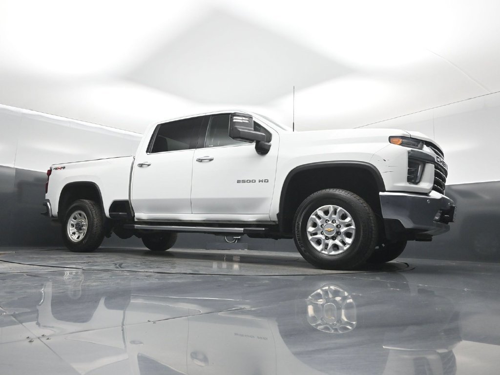 Used 2022 Chevrolet Silverado 2500 LTZ w/ Safety Package AWD/4WD image 4