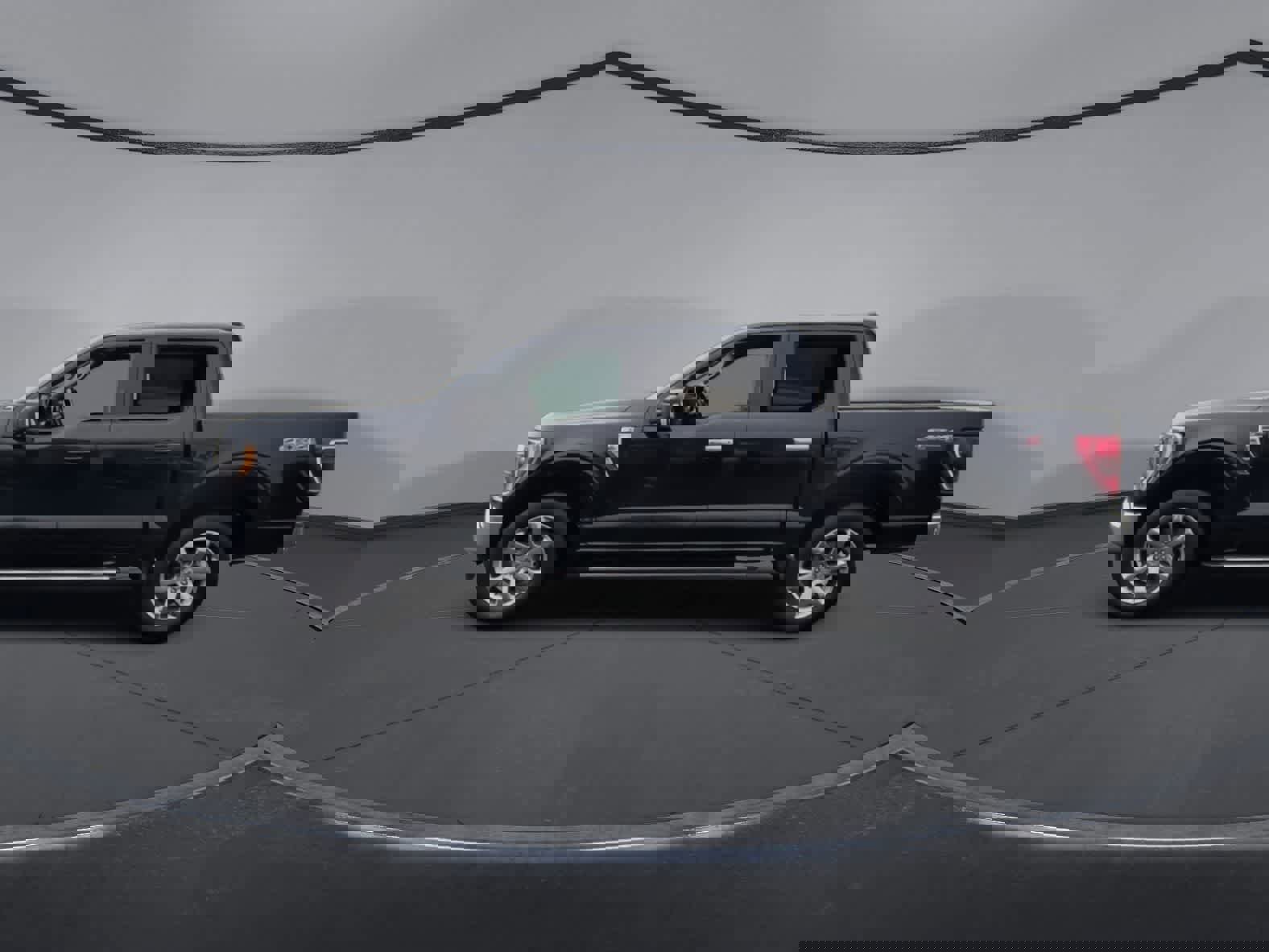 Certified 2022 Ford F150 XLT w/ Equipment Group 302A High image 5