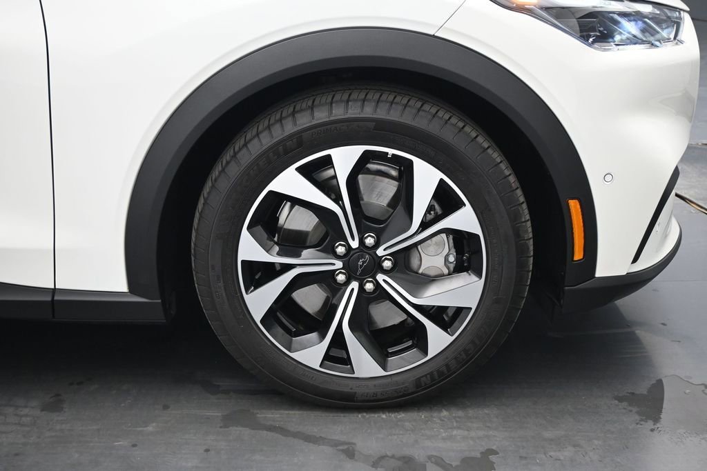 Certified 2024 Ford Mustang Mach-E Select RWD image 22