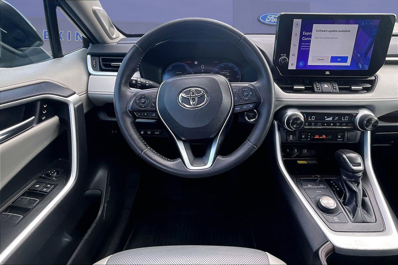 Used 2023 Toyota RAV4 Limited AWD/4WD image 8