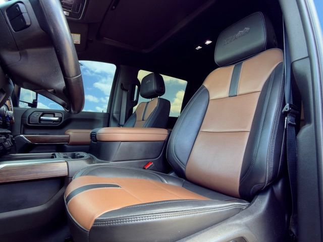 Used 2022 Chevrolet Silverado 2500 High Country AWD/4WD image 16