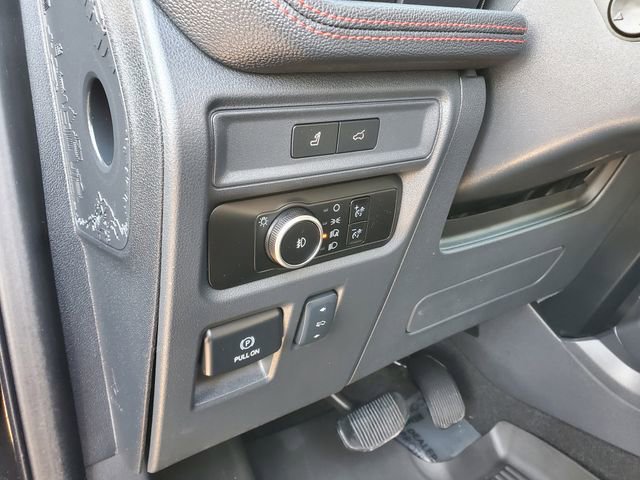 Certified 2024 Ford Expedition Limited image 12