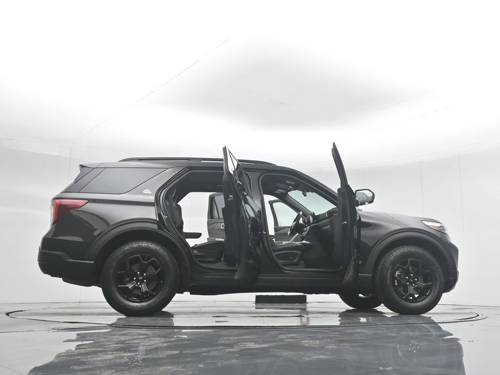 Certified 2022 Ford Explorer Timberline image 8