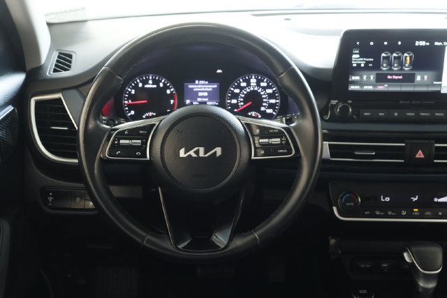 Used 2022 Kia Seltos Nightfall Edition AWD/4WD image 28