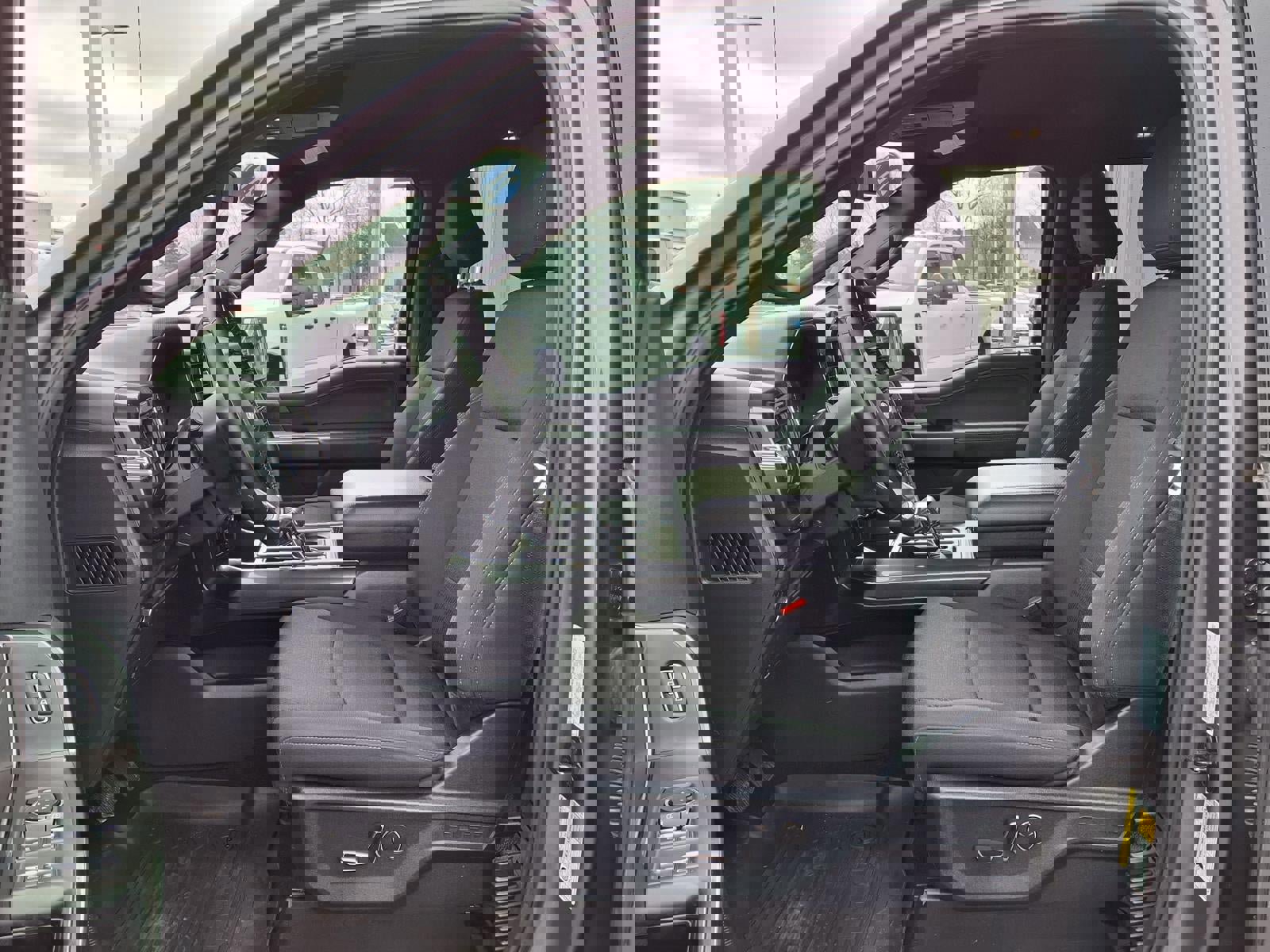 Certified 2021 Ford F150 XLT w/ Equipment Group 302A High image 15