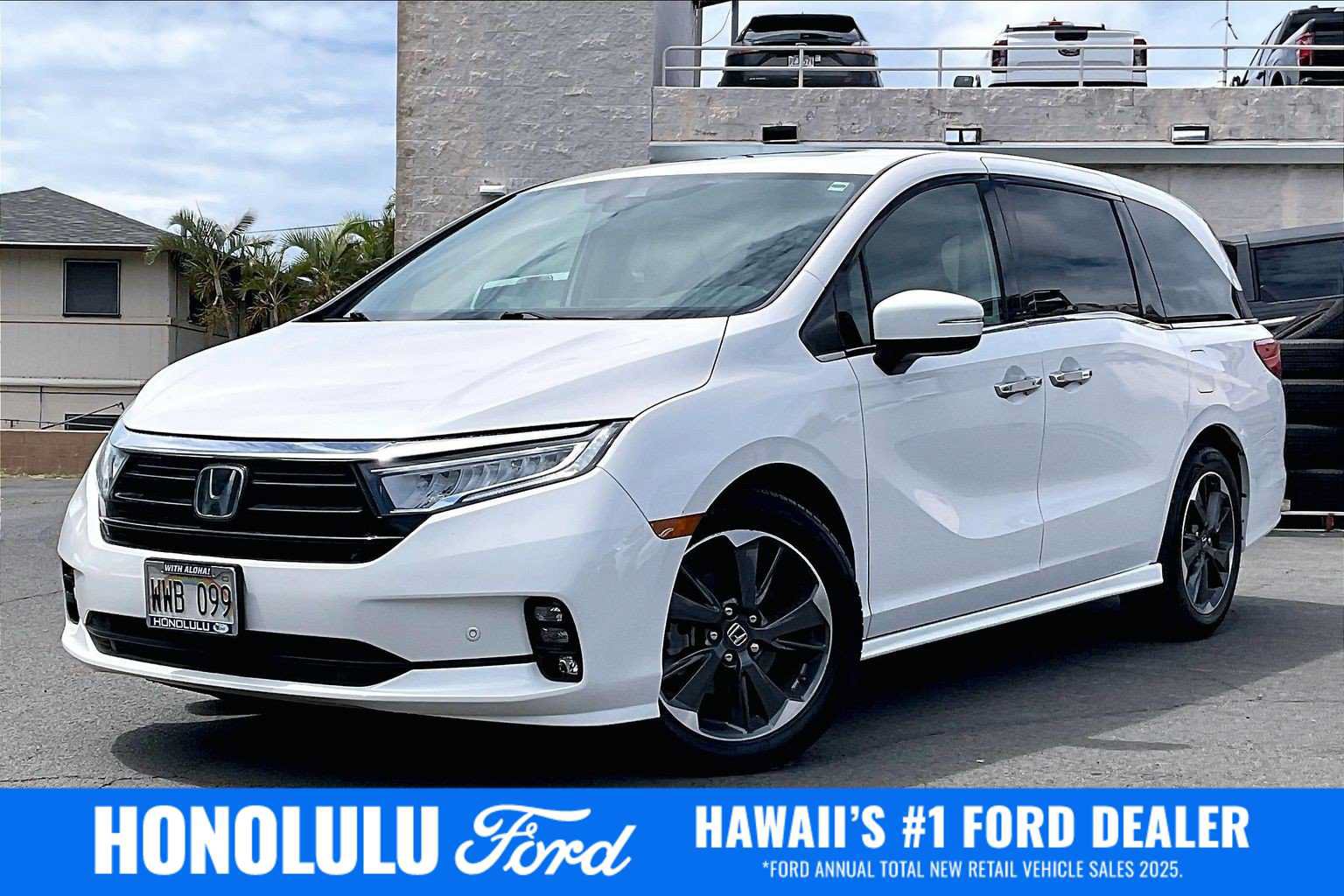 Used 2023 Honda Odyssey Elite