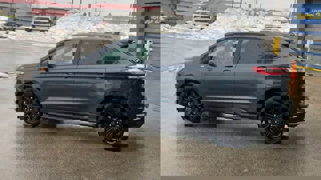 Certified 2024 Ford Edge ST-Line w/ Class II Trailer Tow Package image 7