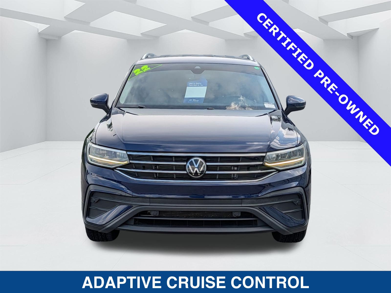 Used 2022 Volkswagen Tiguan SE FWD image 9
