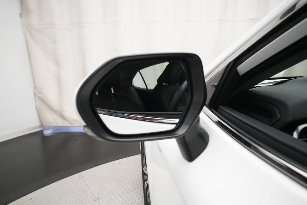 Used 2024 Toyota Camry SE AWD/4WD image 24