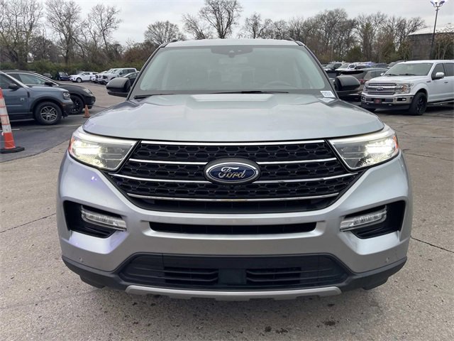 Certified 2023 Ford Explorer XLT w/ Equipment Group 202A image 8