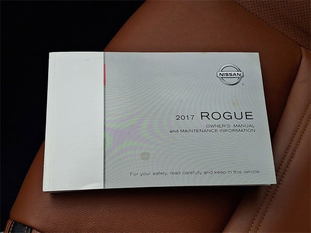 Used 2017 Nissan Rogue SL w/ SL Premium Package image 26