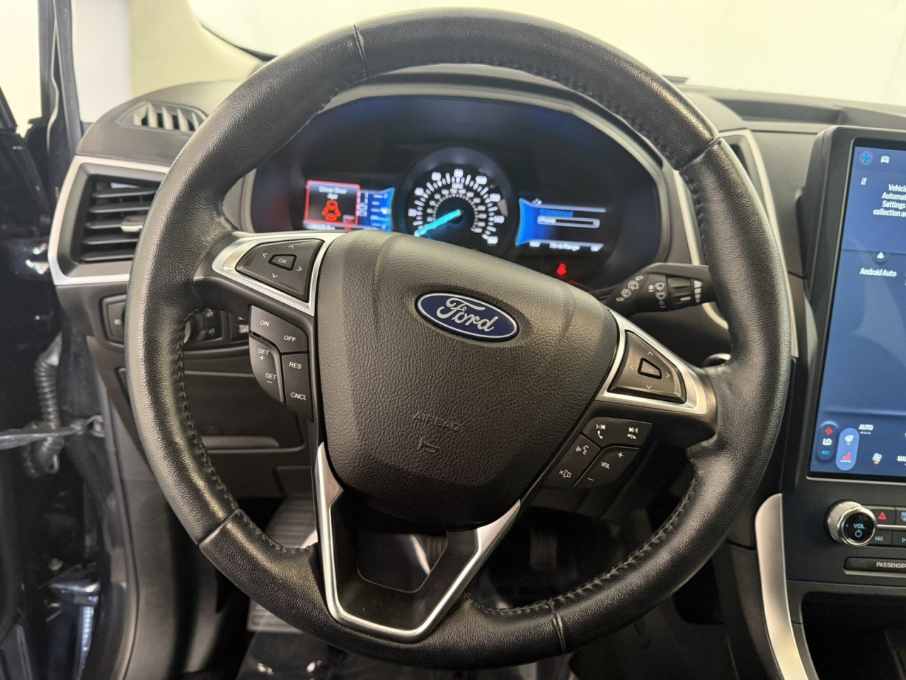 Certified 2023 Ford Edge SEL w/ Convenience Package AWD/4WD image 20