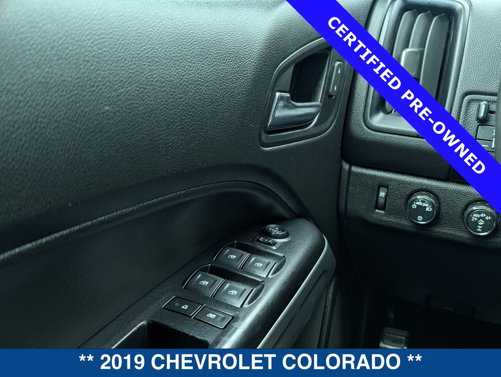 Used 2019 Chevrolet Colorado ZR2 AWD/4WD image 28
