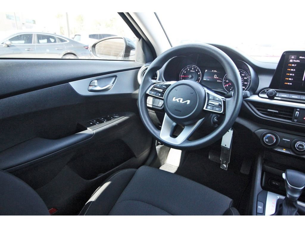Used 2024 Kia Forte LXS image 11