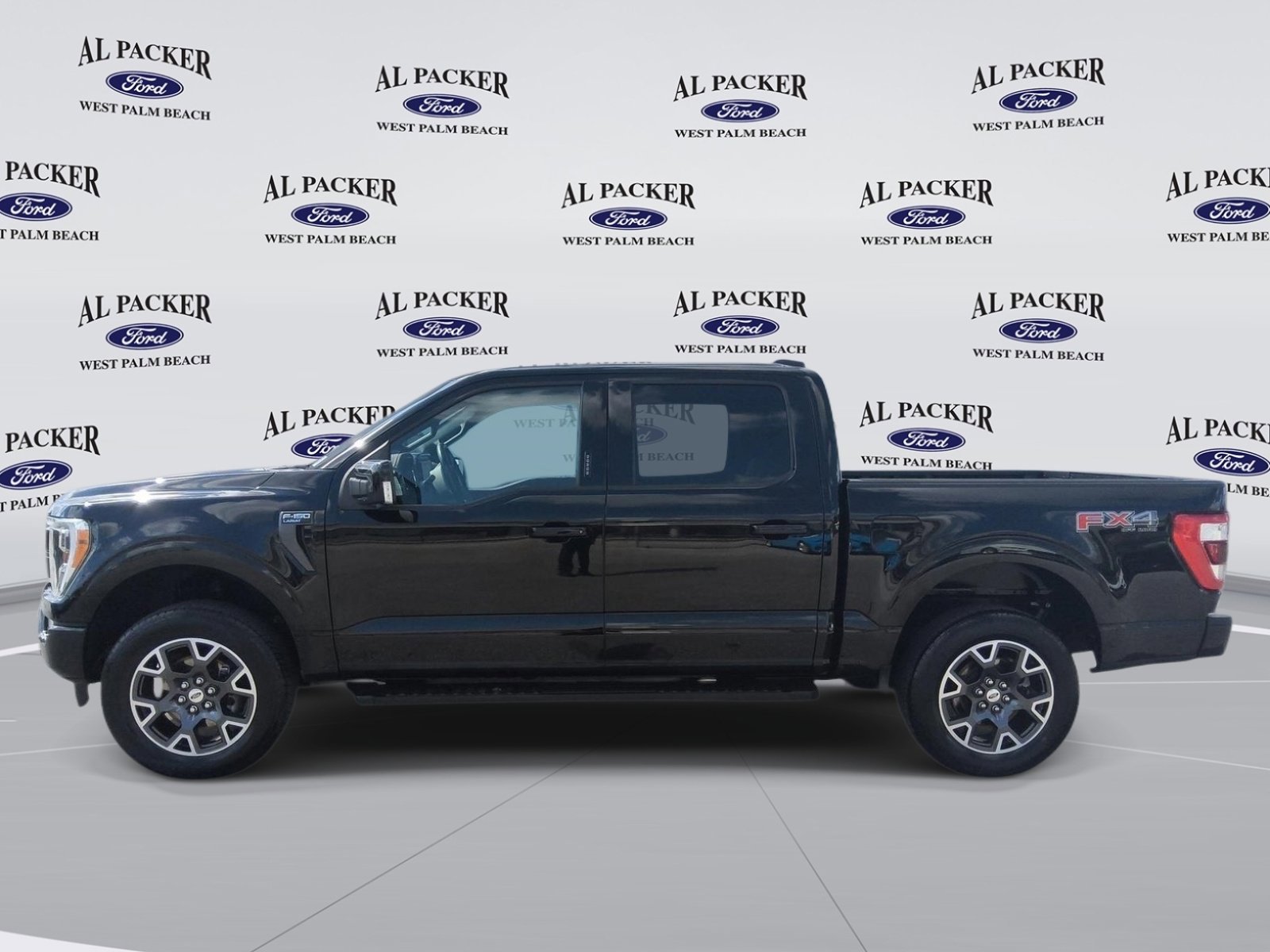 Certified 2022 Ford F150 Lariat w/ Max Trailer Tow Package image 2