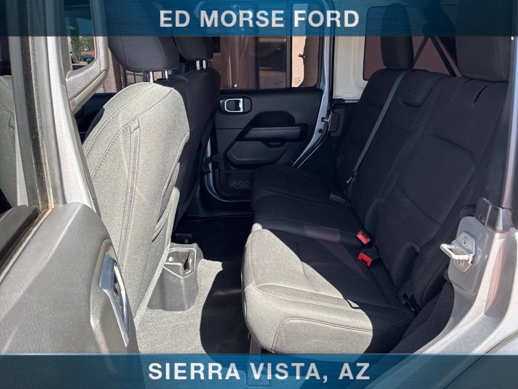 Used 2020 Jeep Wrangler Unlimited Sahara AWD/4WD image 20