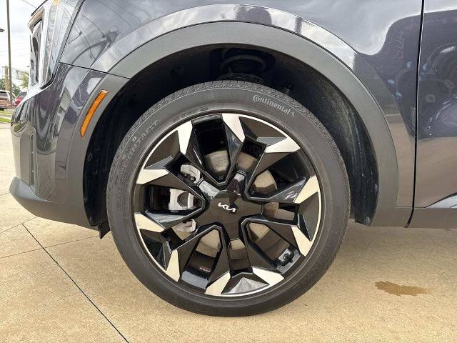 Used 2025 Kia Sorento EX w/ Panoramic Sunroof Package FWD image 5