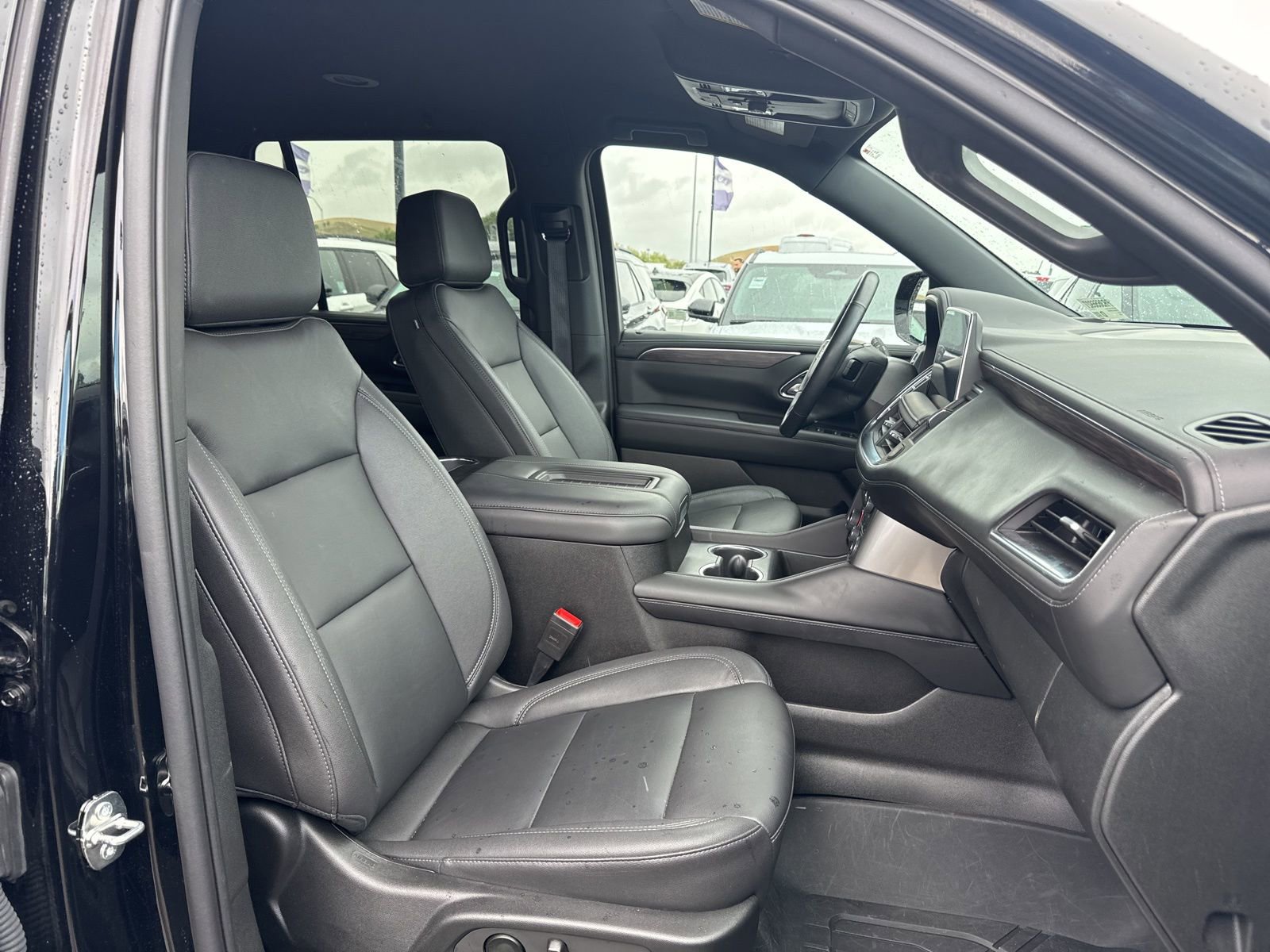 Used 2023 Chevrolet Tahoe Z71 w/ Z71 Off-Road Package image 13