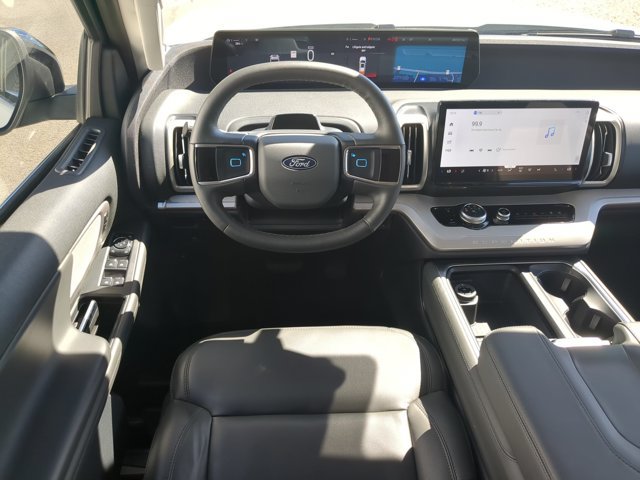 Certified 2026 Ford Expedition Max Active RWD image 30